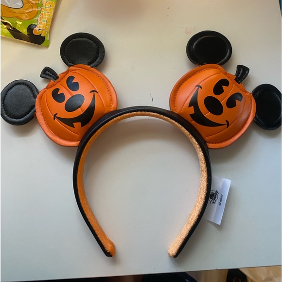 Disney Accessories - New with tag Disney Halloween ears